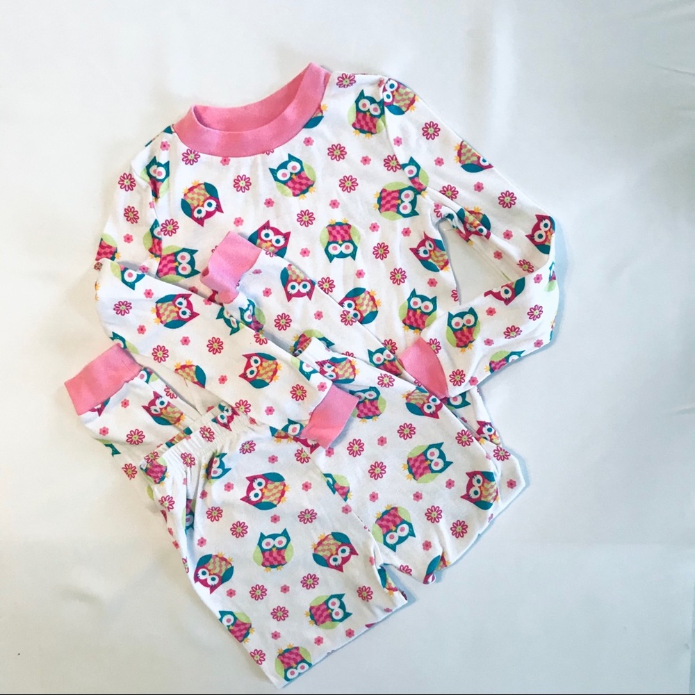 Comfy 2-piece PJ set EXTREMELY ME! Sz 5/6
